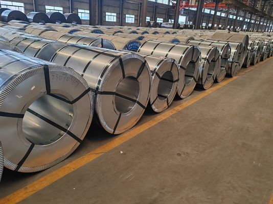 kopen Koudgewalste basis, warm gegalvaniseerd stalen spoel 0,09 ∼3,8 mm Dikte met 40 ∼450 g/m2 Coating voor de bouw en productie online manufacture