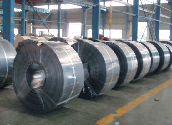 kopen 0,70–2,00 mm koudgewalste staalplaat op rol Q195 SPCC met 508 mm rol-ID en randbeschermerverpakking voor plaatverwerking online manufacture