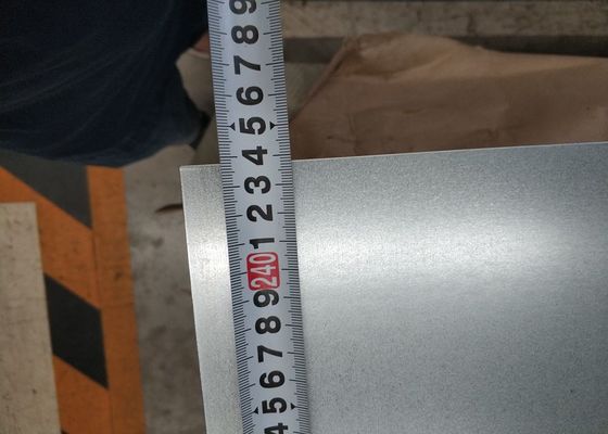 kopen YX75-200-600 Warmbad verzinkt dakplaat Q235 Q345 40–275 g/m² voor industriële daksystemen online manufacture