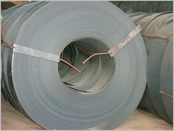 kopen GB/T 700 Q195 / Q235 / Q345 hete koudgewalst staal spoelen / Strip met 145-630 MM breedte online manufacture