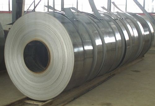 kopen 7 MT 35 - 720MM DIN1623 ST12 / ST13 / ST14 koudgewalste staalstrook met molen en spleetrand online manufacture