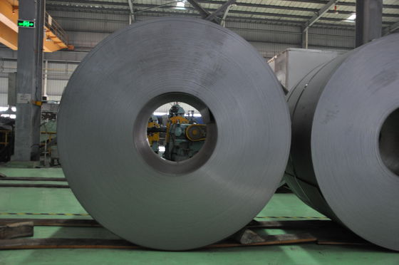 kopen 0.35·1.50 mm niet-georiënteerde siliciumstaal spoel H50W1300 H50W800 H50W600 met 508 mm spoel ID en maximaal 10 MT spoelgewicht voor elektrische toepassingen online manufacture