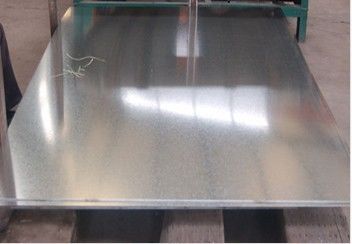 0,18–2,0 mm AZ50–AZ180 Galvalume staalplaat DX51D+AZ voor dakbedekking en bouwtoepassingen