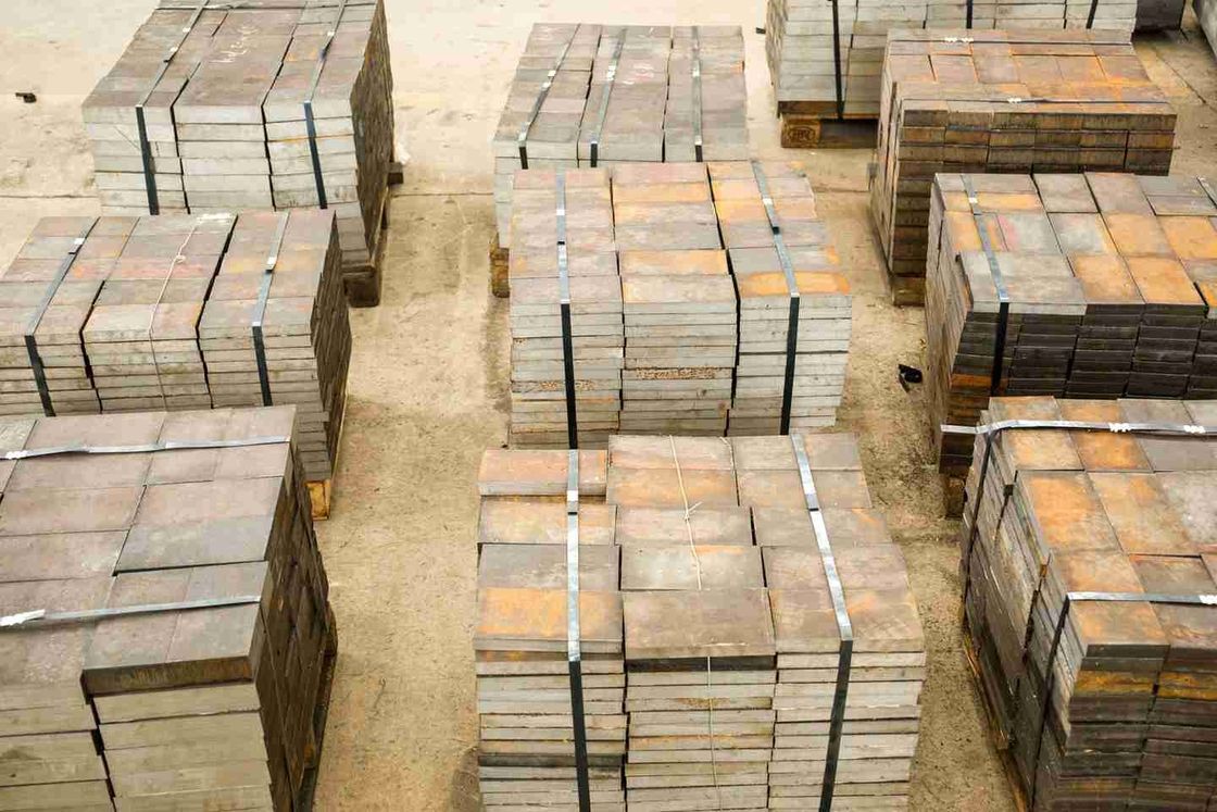 Hoogprecisielasersnijden van delen van staalplaten voor machines voor het snijden van metaal en industriële apparatuur