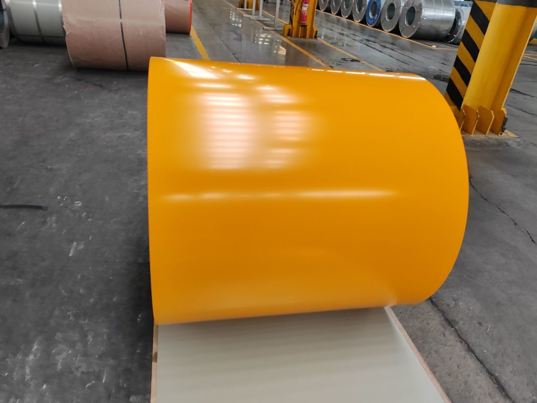 DX51D+Z Voorgeverfde gegalvaniseerde stalen spoel met een bovenkleuring van 1025 μm en een dikte van 0,11 1,2 mm voor constructiepanelen