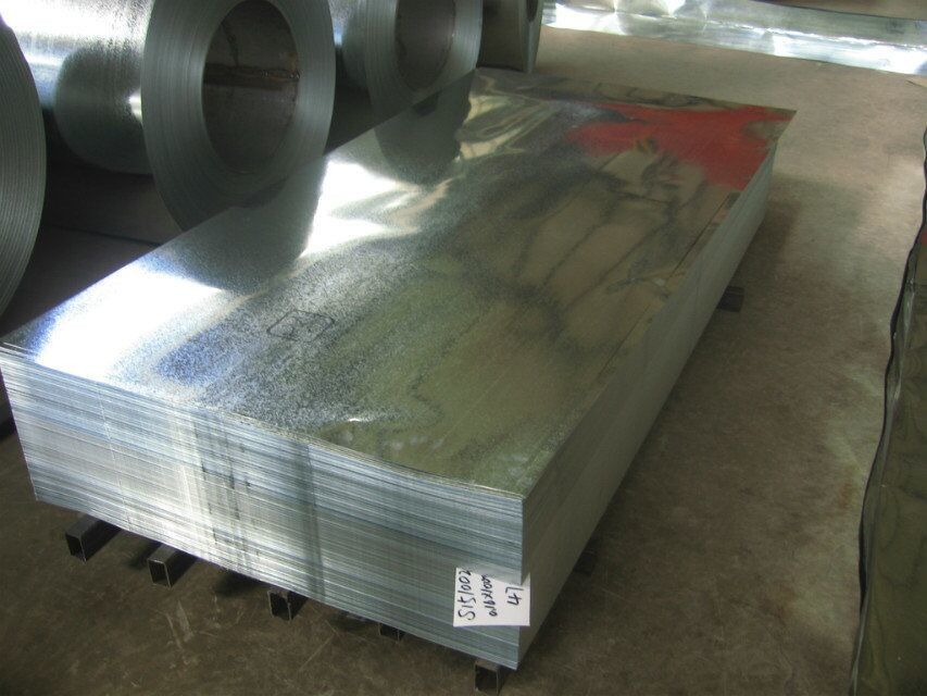 0,15–3,8 mm Z40–Z275 Gegalvaniseerd staalplaat met minimale spangal SGCC DX51D voor bouw- en huishoudtoepassingen