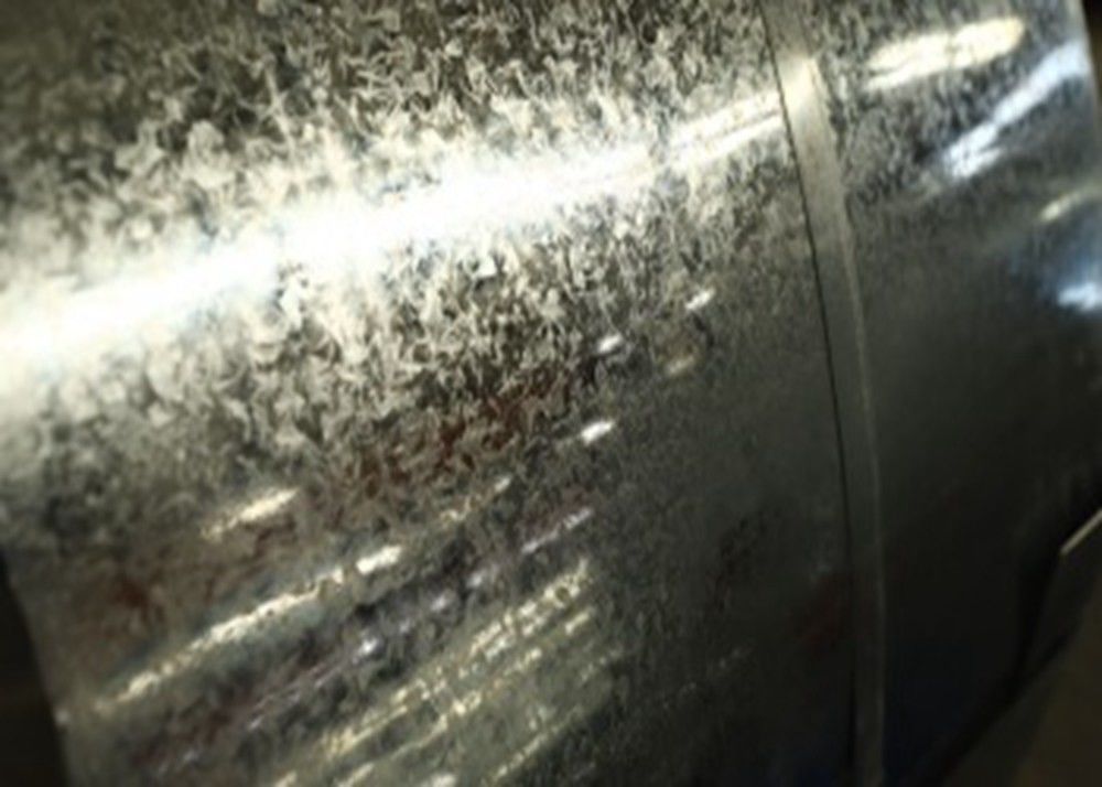 Normaal Spangle Olie-behandeld JIS G3302 Thermisch Verzinkt Staalrol met 35–1250 mm Breedte voor Meubelpanelen en Plaatverwerking