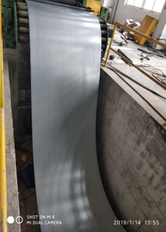 Normaal Spangle Olie-behandeld JIS G3302 Thermisch Verzinkt Staalrol met 35–1250 mm Breedte voor Meubelpanelen en Plaatverwerking