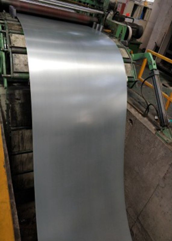 DX51D / DX52D / DX53D Warmbad verzinkt staalrol met 40–275 g/m² zinkcoating voor de verwerking van bouw- en huishoudapparatuurpanelen