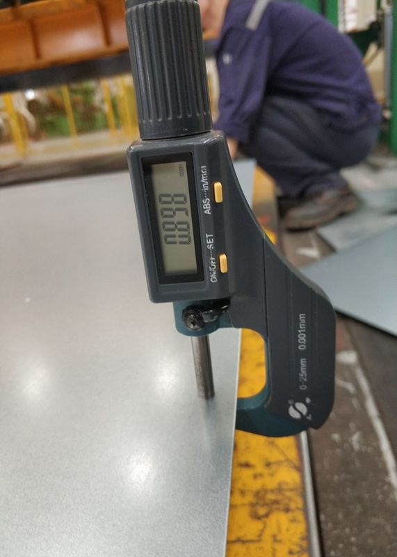 0,15 mm Dunne Thermisch Verzinkte Staalplaat SGCC DX51D 1000–1500 mm Breedte voor Huishoudelijke Apparaten en Plaatwerktoepassingen
